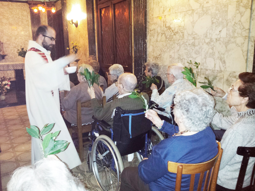 , Missa de Rams a la Residència Mutuam la Creueta per a gent gran