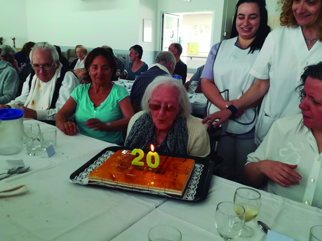 Residència geriatrica Manresa, El Centre Mutuam Manresa comença les celebracions del seu 20è aniversari amb un dinar familiar